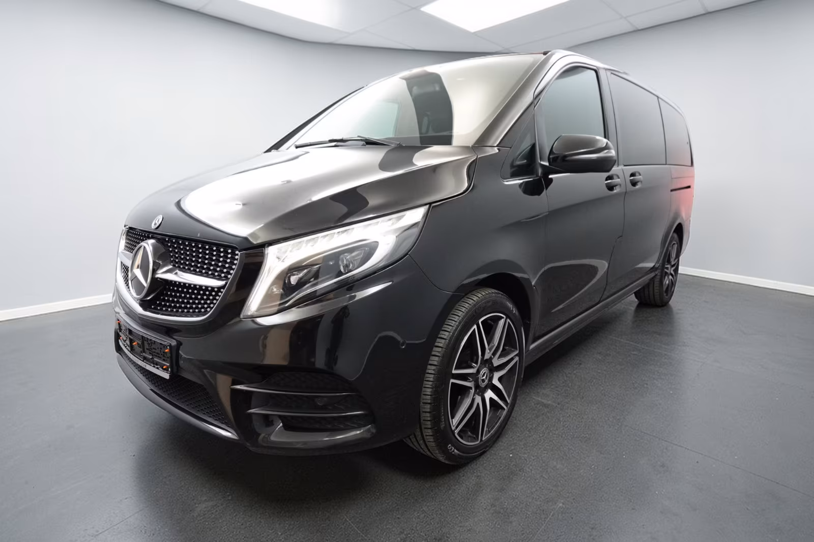 Mercedes V-Class